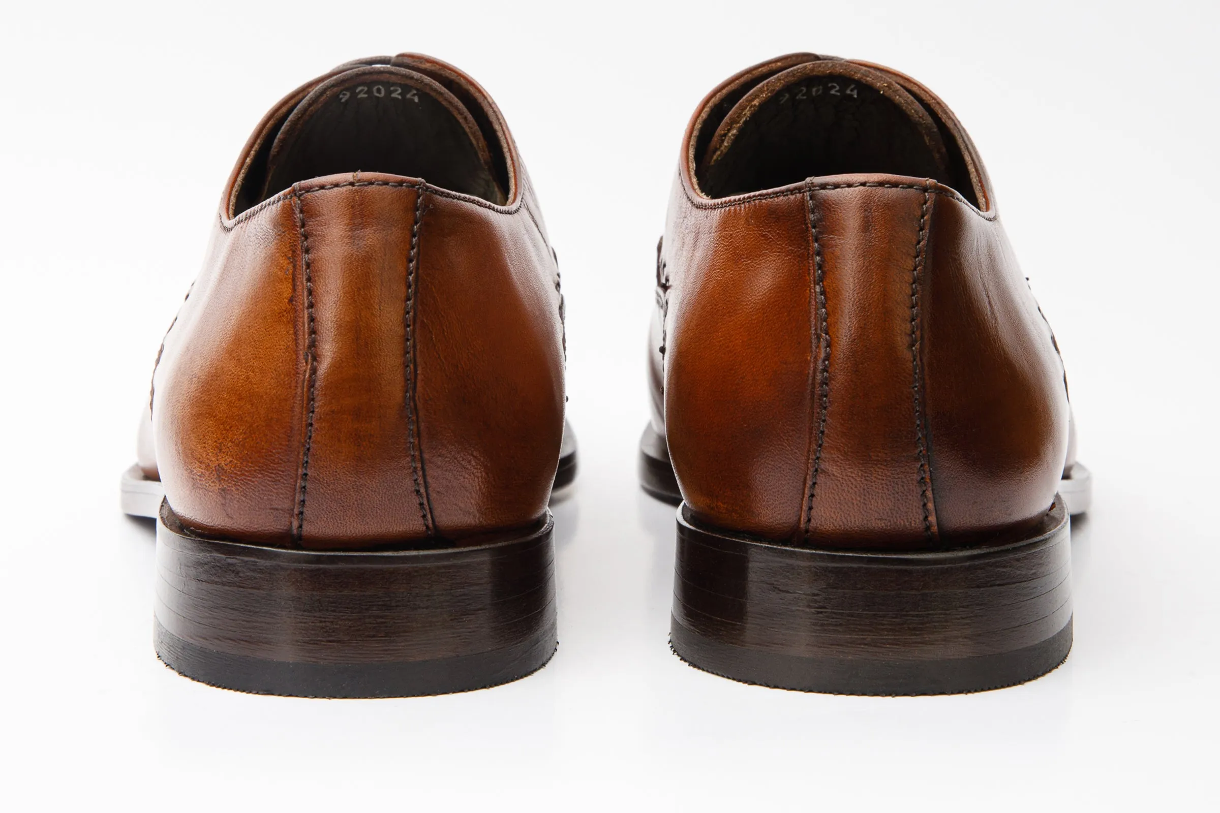 The Yukon Tan Single Brogue Cap Toe Oxford Men Shoe